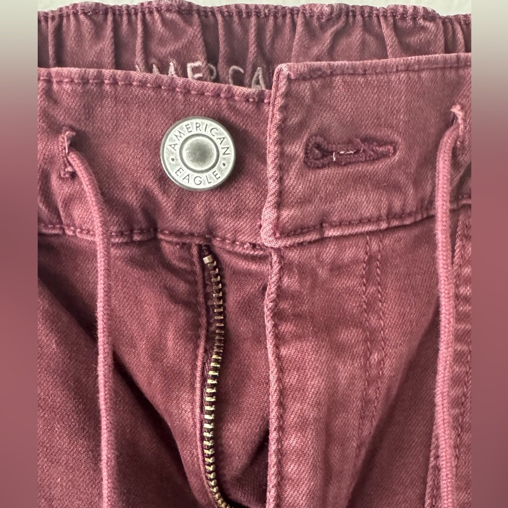 American Eagle Outfitters Red Cargo Jogger Pants Slim Fit Size 0 Petite - Picture 3 of 14